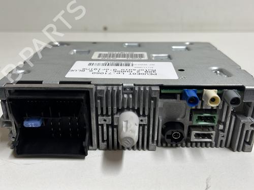 Used Radio Radio PEUGEOT 308 II (LB_, LP_, LW_, LH_, L3_) 1.6 BlueHDi 120 (120 hp) 21489032 21489032