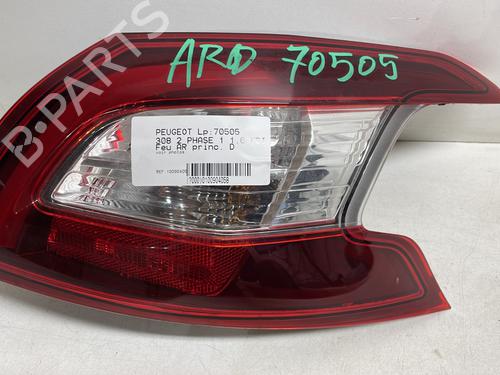 Used Right taillight Right taillight 23402824 23402824