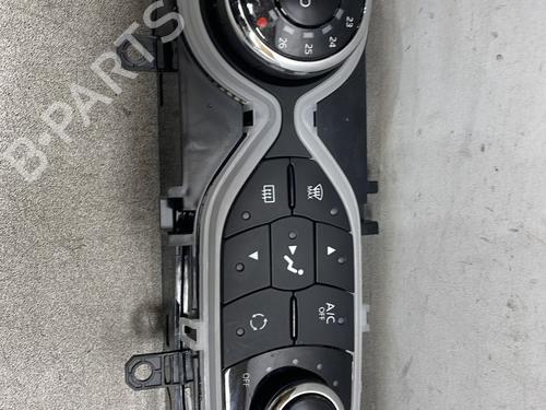 Used Climate control RENAULT ZOE (BFM_) ZOE (92 hp) 31329181