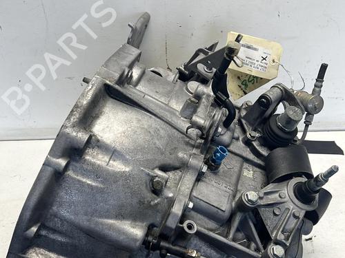 Used Gearbox Gearbox RENAULT SCÉNIC II (JM0/1_) 1.9 dCi (JM0G, JM12, JM1G, JM2C) (120 hp) 18207461 18207461