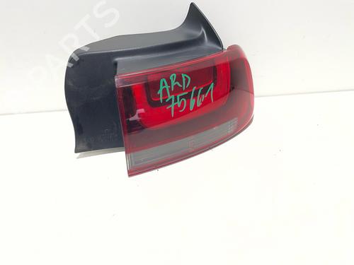 right-taillight-citroen-c4-cactus-2014-38774616 main image