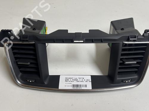 Used Air vent PEUGEOT 508 I (8D_) 2.0 HDi (163 hp) 20484598