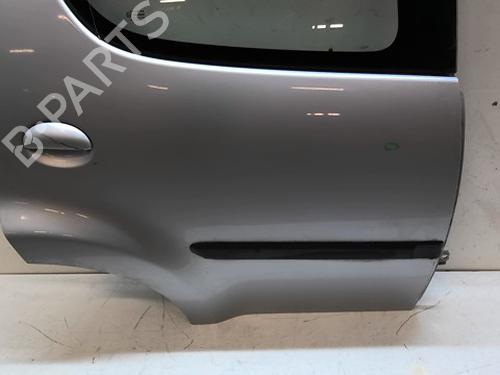 Puerta trasera derecha Puerta trasera derecha PEUGEOT 107 (PM_, PN_) 1.0 (68 hp) 39749532 39749532