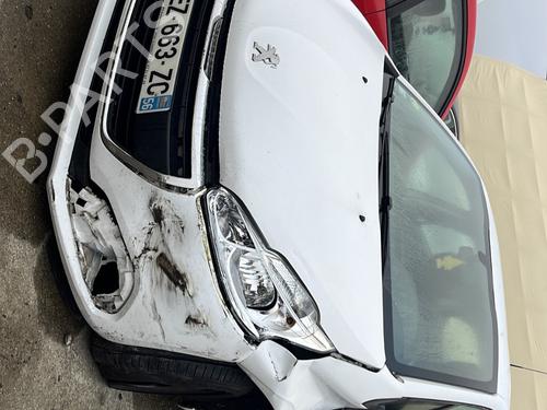 Brukte deler til PEUGEOT 208 I (CA_, CC_) 1.6 HDi / BlueHDi 75 (75 hp) 4359520