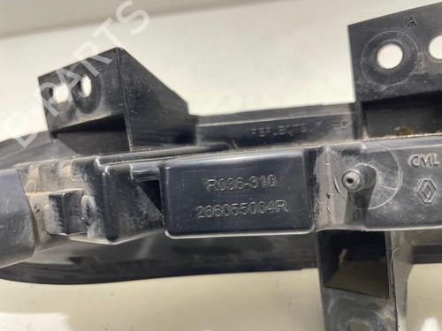 Used Left daytime light Left daytime light 39242899 39242899
