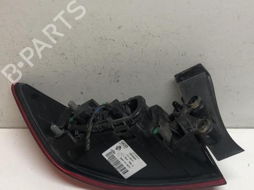 Used Right taillight RENAULT CLIO IV (BH_) 1.5 dCi 75 (75 hp) 19340384