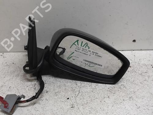 Retrovisore destro FIAT STILO (192_) 1.9 JTD (192_XE1A) (115 hp) 18232297