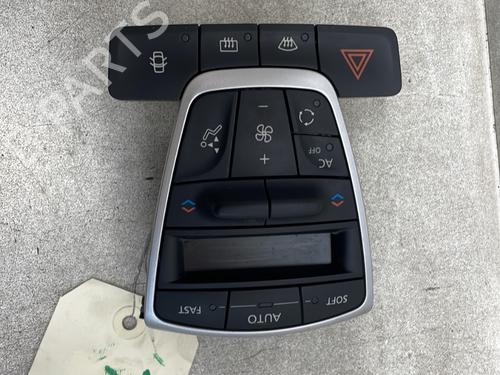 Climate control RENAULT LAGUNA III (BT0/1) 2.0 dCi (BT01, BT08, BT09, BT0E, BT0K, BT12, BT1C, BT1D,... | BP32141334I5 - Image 3