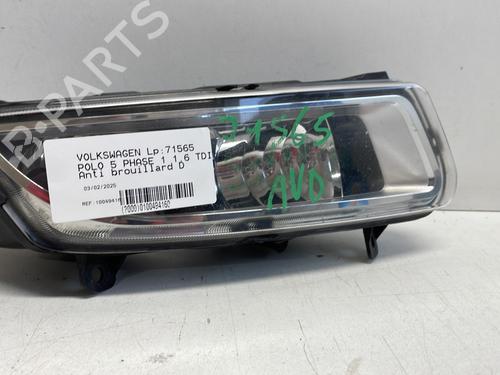 Used Right front fog light Right front fog light VW POLO V (6R1, 6C1) 1.6 TDI (75 hp) 23205081 23205081