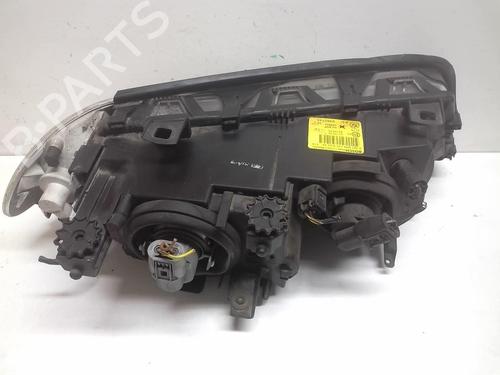 Left headlight BMW 3 (E46) 320 d | BP18208836C28 
