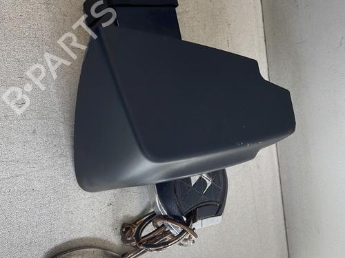 Used Card reader Card reader CITROËN DS5 1.6 BlueHDi 120 (120 hp) 25158588 25158588