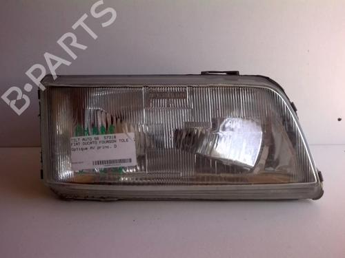 Used Right headlight FIAT DUCATO Van (230_) 2.8 D (87 hp) 18232688