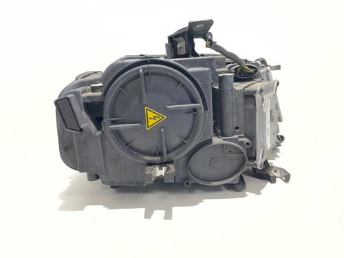Left headlight AUDI A4 B8 (8K2) 2.7 TDI | BP38099097C28 - Image 2