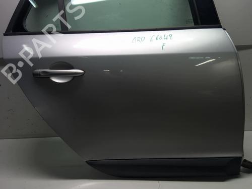 Used Right rear door RENAULT MEGANE III Grandtour (KZ0/1) 1.5 dCi (KZ09, KZ0D, KZ1G, KZ29, KZ14, KZ1W, KZ10, KZ1F,... (110 hp) 18216921