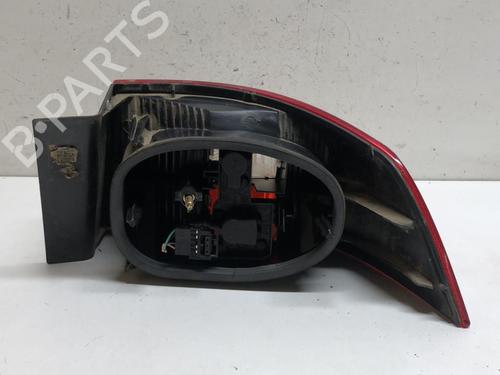 Used Left taillight RENAULT LAGUNA II (BG0/1_) 1.8 16V (BG04, BG0B, BG0C, BG0V) (117 hp) 18207709