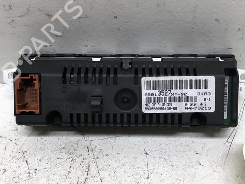 display-monitor-citroen-ds3-sa_-14-hdi-70-sa8hp4-98013527xt-2009-2010-2011-2012-2013-2014-2015-2016-18220928 main image