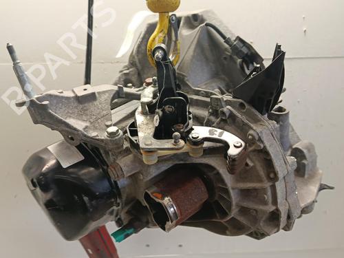 gearbox-renault-captur-i-j5_-h5_-2013-39749565 main image