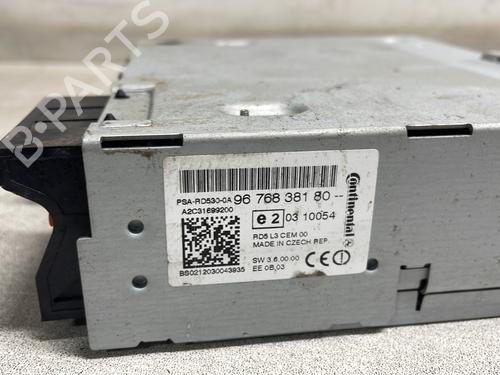 Used Radio Radio CITROËN C4 II (NC_) 1.6 HDi 115 (114 hp) 30634968 30634968