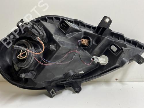 Left headlight OPEL VIVARO A Van (X83) 2.0 CDTI (F7) | BP19432385C28 