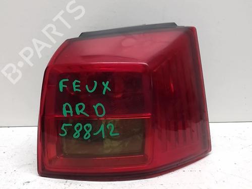 Used Right taillight Right taillight PEUGEOT 4007 (VU_, VV_) 2.2 HDi (156 hp) 18221763 18221763