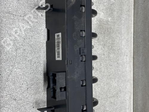 switch-mini-mini-r50-r53-2001-2002-2003-2004-2005-2006-31768797 main image