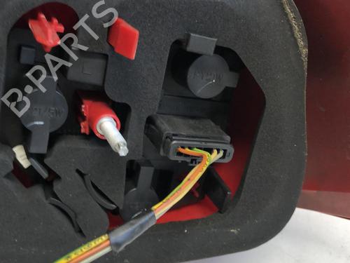 Used Left taillight PEUGEOT 206+ (2L_, 2M_) 1.4 HDi eco 70 (68 hp) 18227781