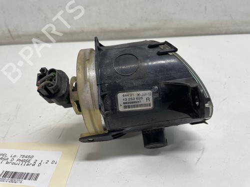 right-front-fog-light-opel-corsa-d-s07-2006-2007-2008-2009-2010-2011-2012-2013-2014-2015-36647335 main image