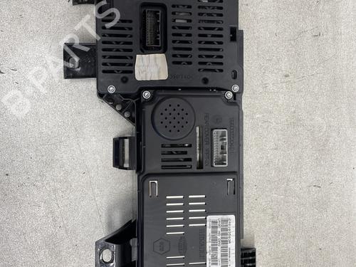 Instrument cluster RENAULT SCÉNIC III (JZ0/1_) 1.9 dCi (JZ0J, JZ1J, JZ1K, JZ1S) | BP26707809C47 