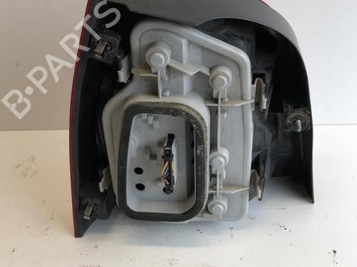 Right taillight VW POLO IV (9N_, 9A_) 1.2 12V | BP18220978C35