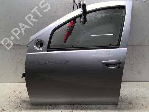 Used Left front door DACIA SANDERO 1.5 dCi (68 hp) 31852959