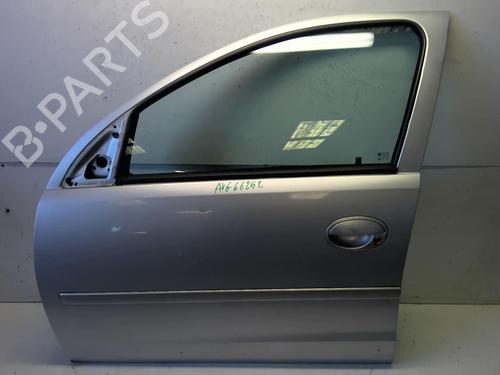 Used Left front door Left front door OPEL CORSA C (X01) 1.2 (F08, F68) (75 hp) 18219927 18219927