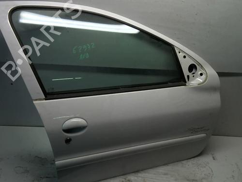 Used Right front door PEUGEOT 206+ (2L_, 2M_) 1.4 i (2LKFWA, 2MKFWA) (75 hp) 18210894