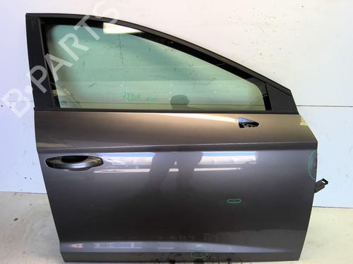 Right front door SEAT LEON ST (5F8) 1.6 TDI 5F4831056A