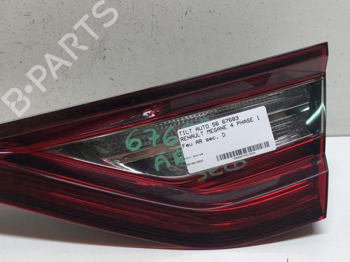 Used Right tailgate light Right tailgate light RENAULT MEGANE IV Hatchback (B9A/M/N_) 1.5 dCi 110 (B9A3) (110 hp) 18216390 18216390