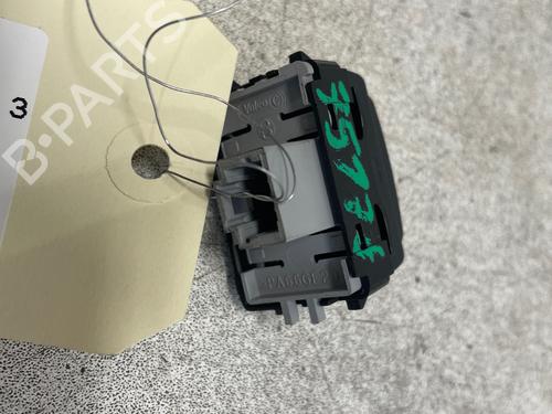 Used Switch Switch RENAULT SCÉNIC III (JZ0/1_) 1.5 dCi (110 hp) 34242133 34242133