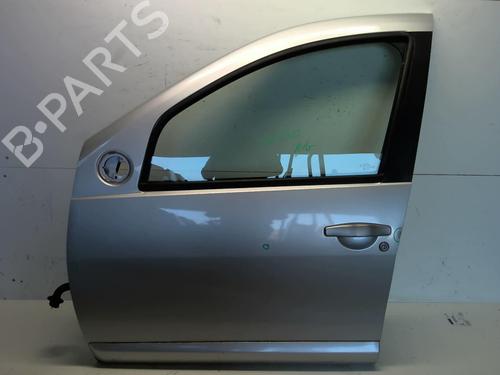 Used Left front door DACIA SANDERO 1.2 16V (75 hp) 21899625