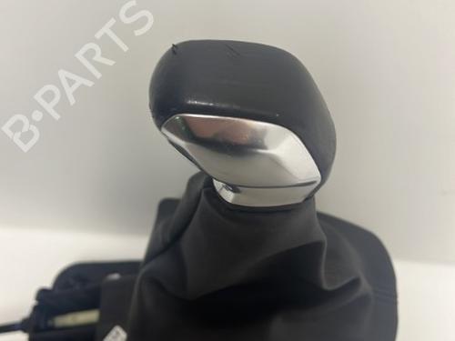Used Gear lever Gear lever PEUGEOT 208 I (CA_, CC_) 1.2 VTI 82 (82 hp) 18548142 18548142