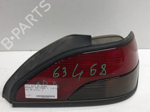 Right taillight PEUGEOT 306 (7B, N3, N5) 1.6 SR | BP18224187C35