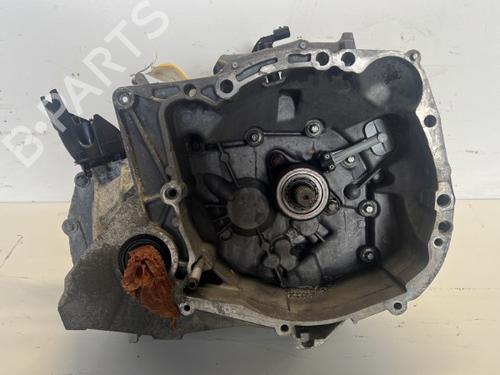 Used Gearbox RENAULT CLIO III (BR0/1, CR0/1) 1.2 16V (BR02, BR0J, BR11, CR02, CR0J, CR11) (75 hp) 18877084