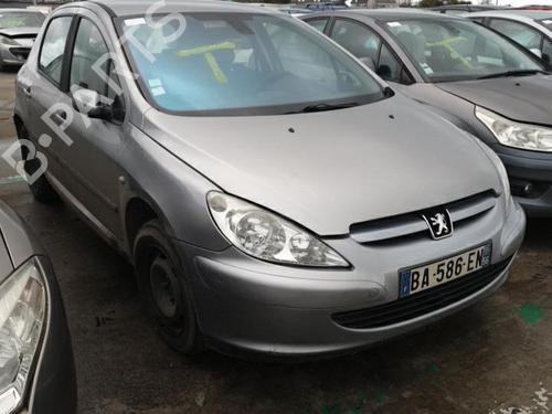 Left mirror PEUGEOT 307 (3A/C) 2.0 HDi 90 | BP18223958C26