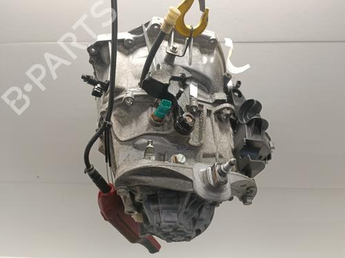 gearbox-renault-trafic-iii-van-fg_-2014-32187461 main image
