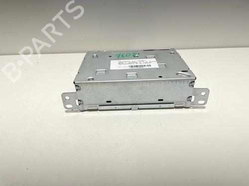 Used Radio Radio 38057349 38057349