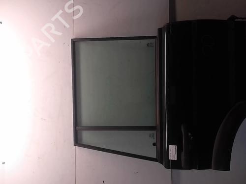 Used Right rear door LAND ROVER DISCOVERY II (L318) 4.0 V8 4x4 (185 hp) 18209307