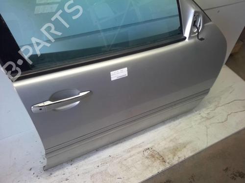 Right front door MERCEDES-BENZ E-CLASS (W210) E 220 CDI (210.006) | BP18212107C3 
