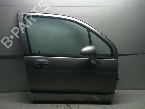 Porta frente direita Porta frente direita DAEWOO MATIZ (M100, M150) 0.8 (52 hp) 18224126 18224126