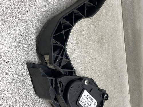 Used Pedal Pedal RENAULT CLIO IV (BH_) 1.5 dCi 75 (75 hp) 32977375 32977375