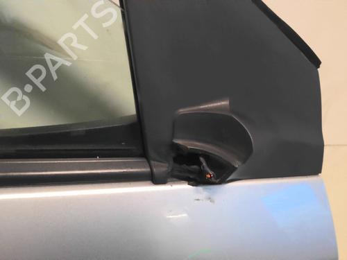 Used Right front door Right front door 30886619 30886619