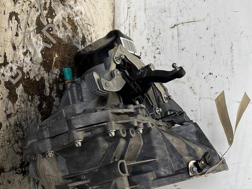 gearbox-dacia-sandero-ii-2012-27527836 main image