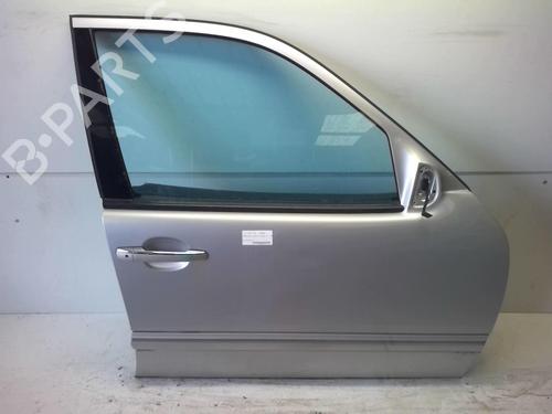 Right front door MERCEDES-BENZ E-CLASS (W210) E 220 CDI (210.006) | BP18212107C3 
