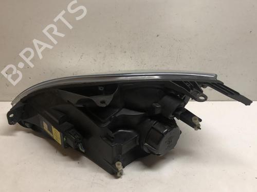 Used Right headlight FORD FIESTA V (JH_, JD_) 1.4 TDCi (68 hp) 18219790